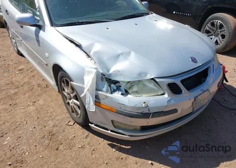 2005 Saab 9-3 Arc z USA, uszkodzony, nr VIN YS3FD49Y551016901